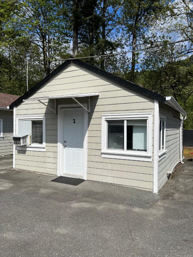 Lake Errock Motel Harrison Mills Exterior foto